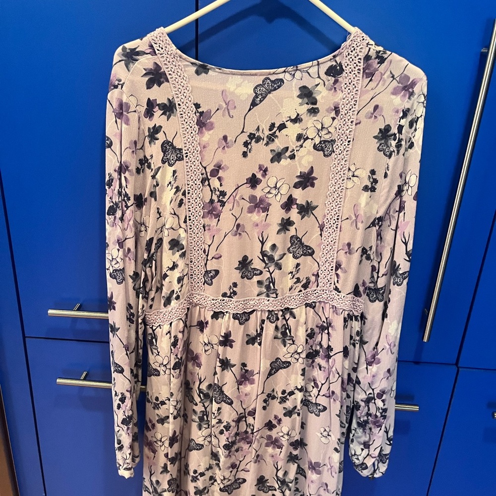 Exhilaration size Large long sleeved drsss